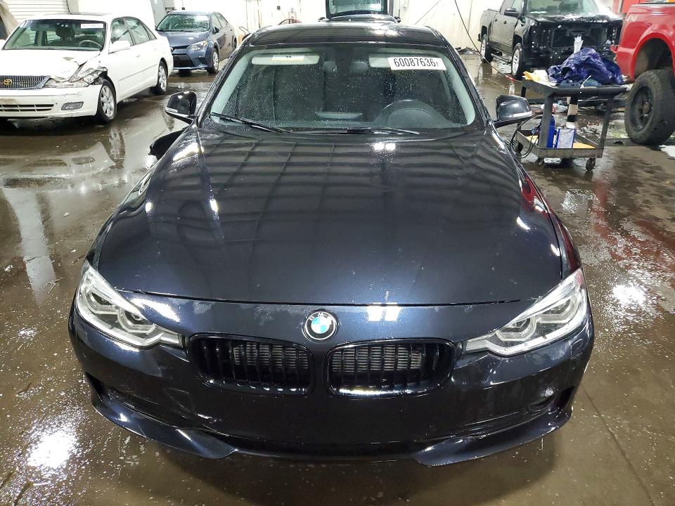 Photo 5 from auction – 2014 BMW 328 with VIN WBA3D5C56EKX95294