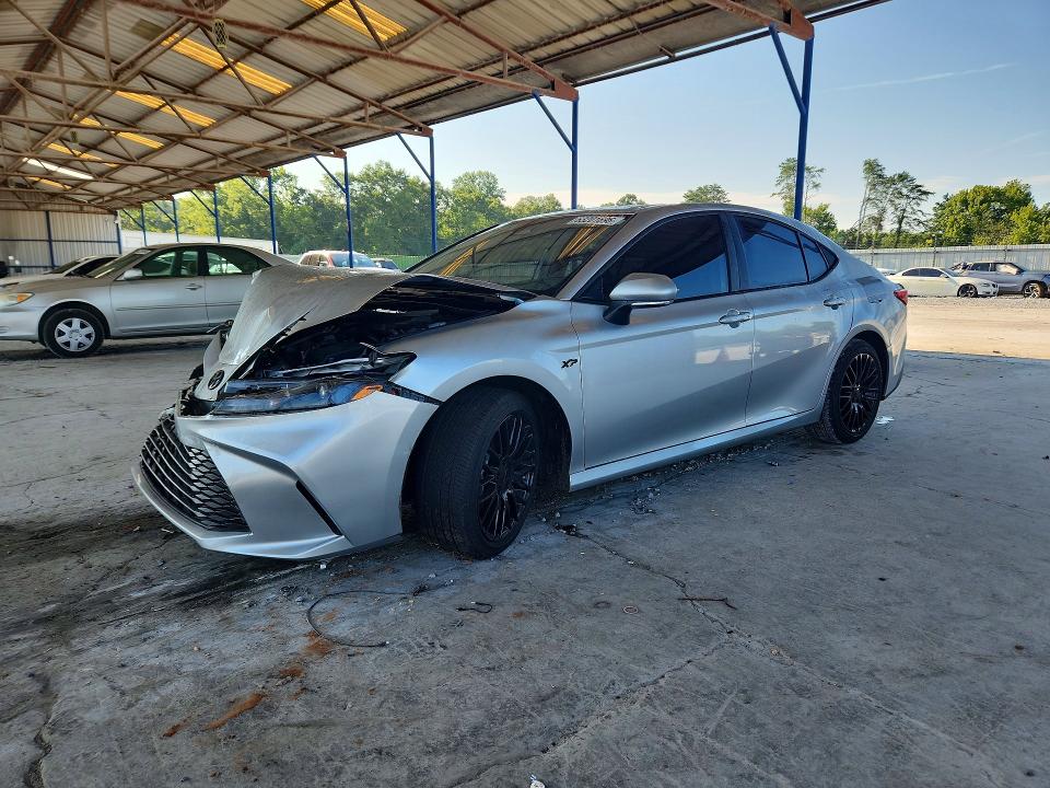 TOYOTA CAMRY 2025 with VIN 4T1DAACK1SU648603 - Photo from auction