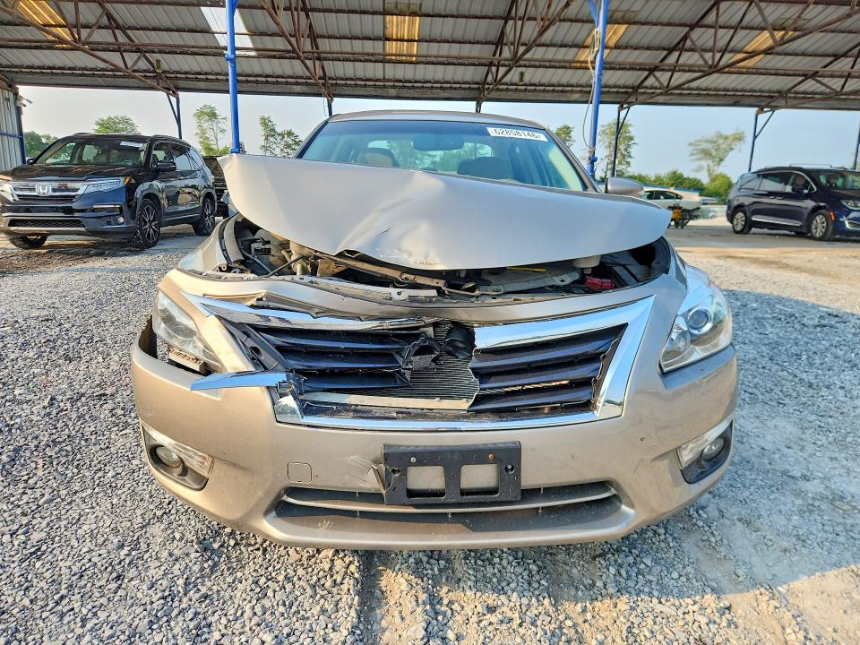 Photo 5 from auction – 2015 NISSAN ALTIMA with VIN 1N4AL3AP6FC245052