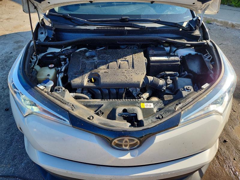 Photo 12 from auction – 2019 TOYOTA C-HR with VIN NMTKHMBX6KR072256