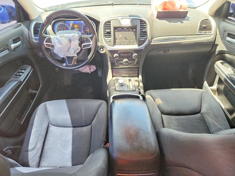 Zdjęcie 8 z aukcji – 2019 CHRYSLER 300 z VIN 2C3CCAAG4KH727215