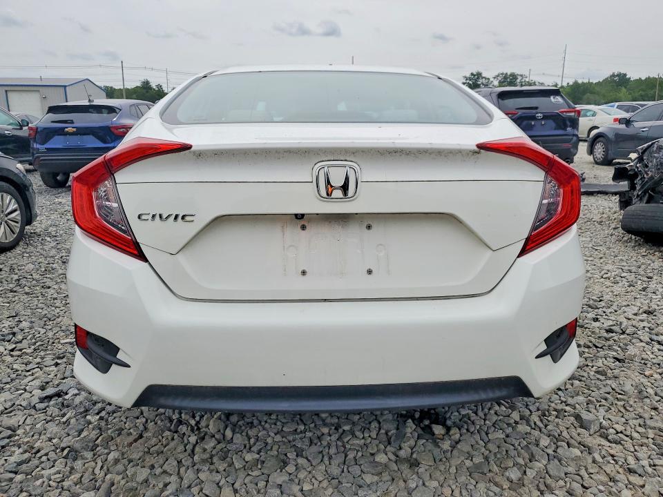 Photo 6 from auction – 2017 HONDA CIVIC with VIN 2HGFC2F60HH527084