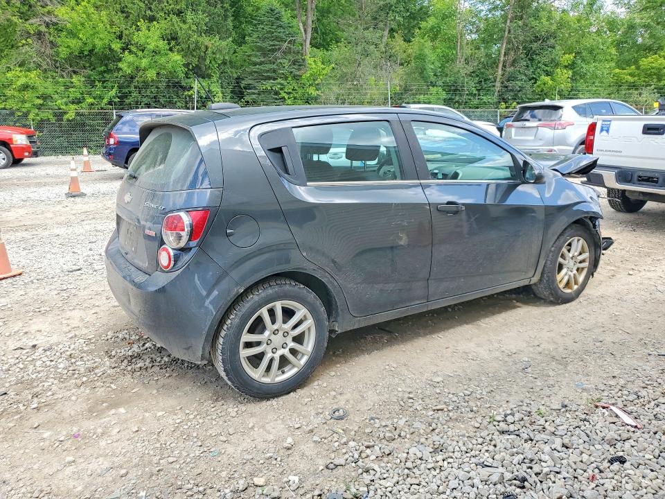 Photo 3 from auction – 2015 CHEVROLET SONIC with VIN 1G1JC6SB5F4143002
