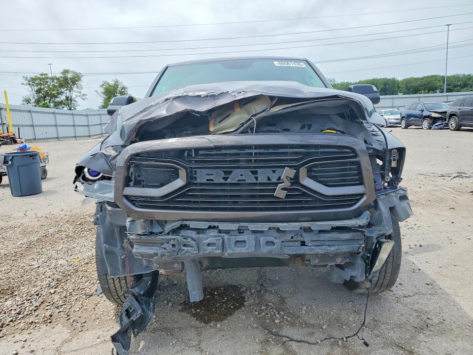 Photo 5 from auction – 2018 RAM 1500 with VIN 1C6RR7MTXJS138362