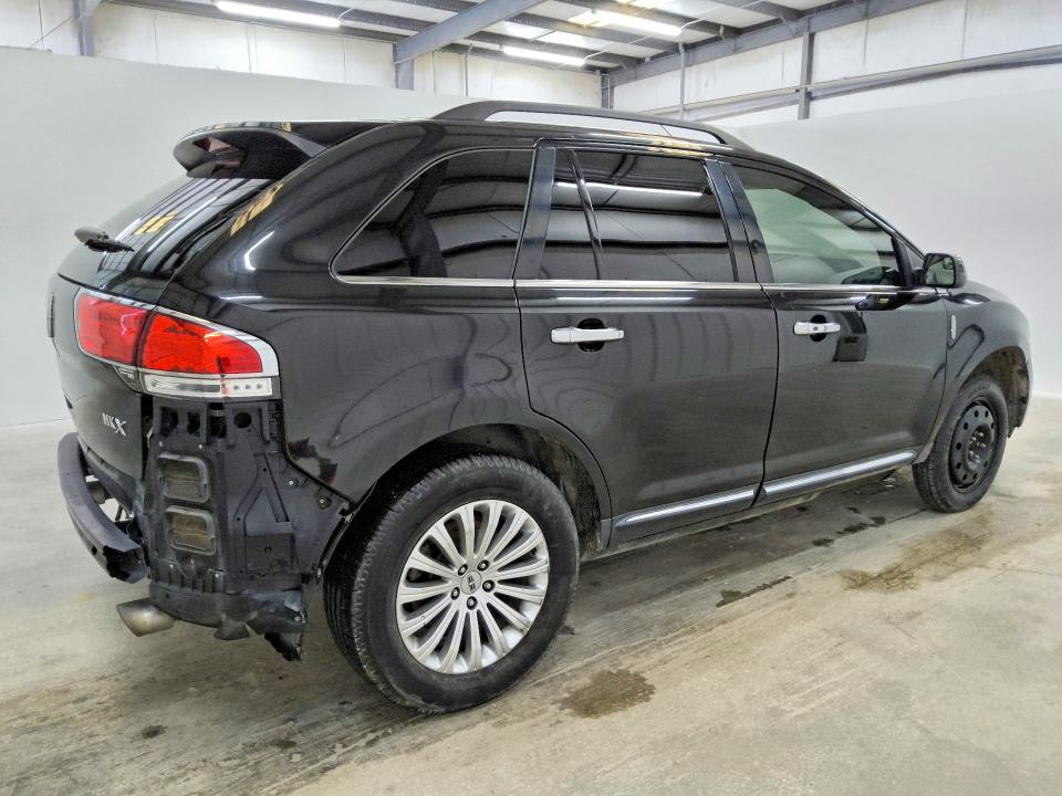 Photo 3 from auction – 2014 LINCOLN MKX with VIN 2LMDJ6JK3EBL18007