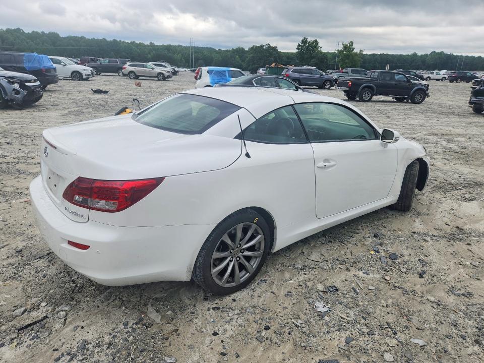 Photo 3 from auction – 2015 LEXUS IS with VIN JTHFF2C27F2532455