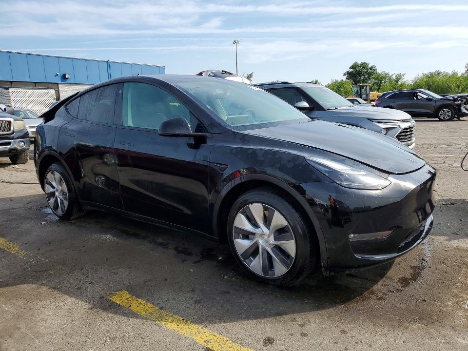 Photo 4 from auction – 2023 TESLA MODEL Y with VIN 7SAYGDEE3PF663300