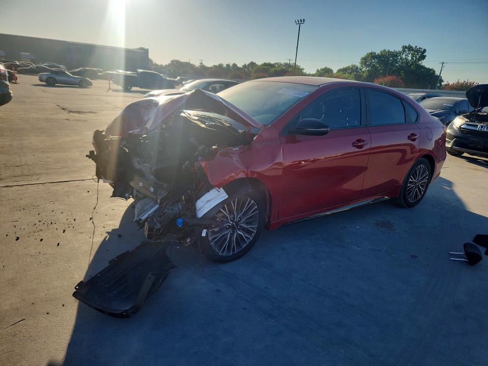 KIA FORTE 2024 with VIN 3KPF54AD6RE803565 - Photo from auction