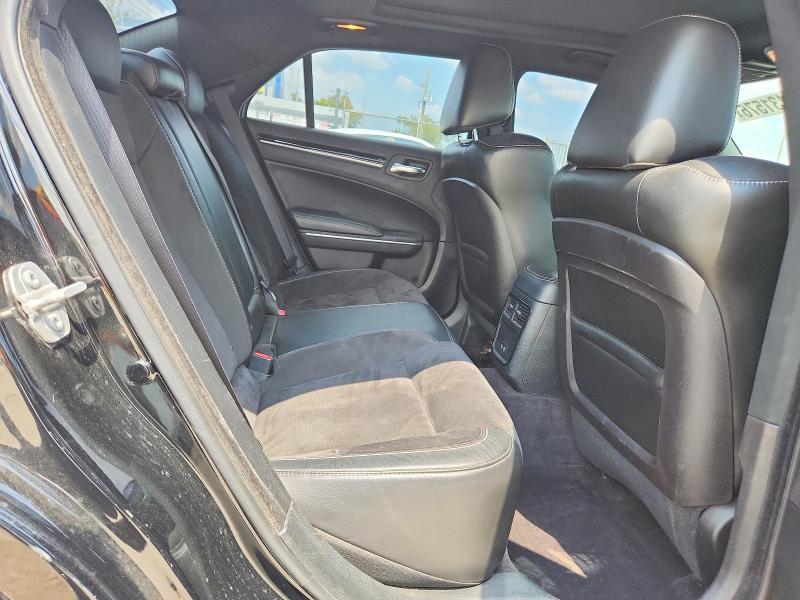Photo 10 from auction – 2017 CHRYSLER 300 with VIN 2C3CCAGG3HH651311