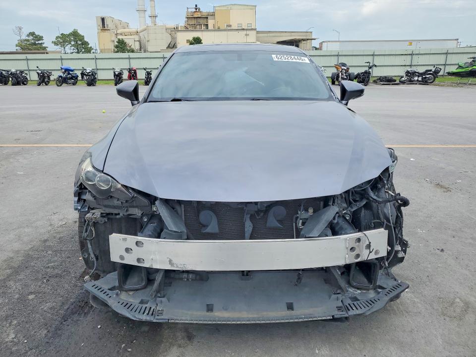 Photo 5 from auction – 2016 LEXUS IS with VIN JTHBA1D26G5035645