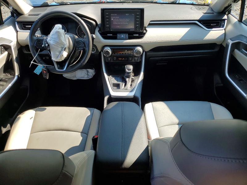 Photo 8 from auction – 2021 TOYOTA RAV4 with VIN 2T3A1RFV3MC189643