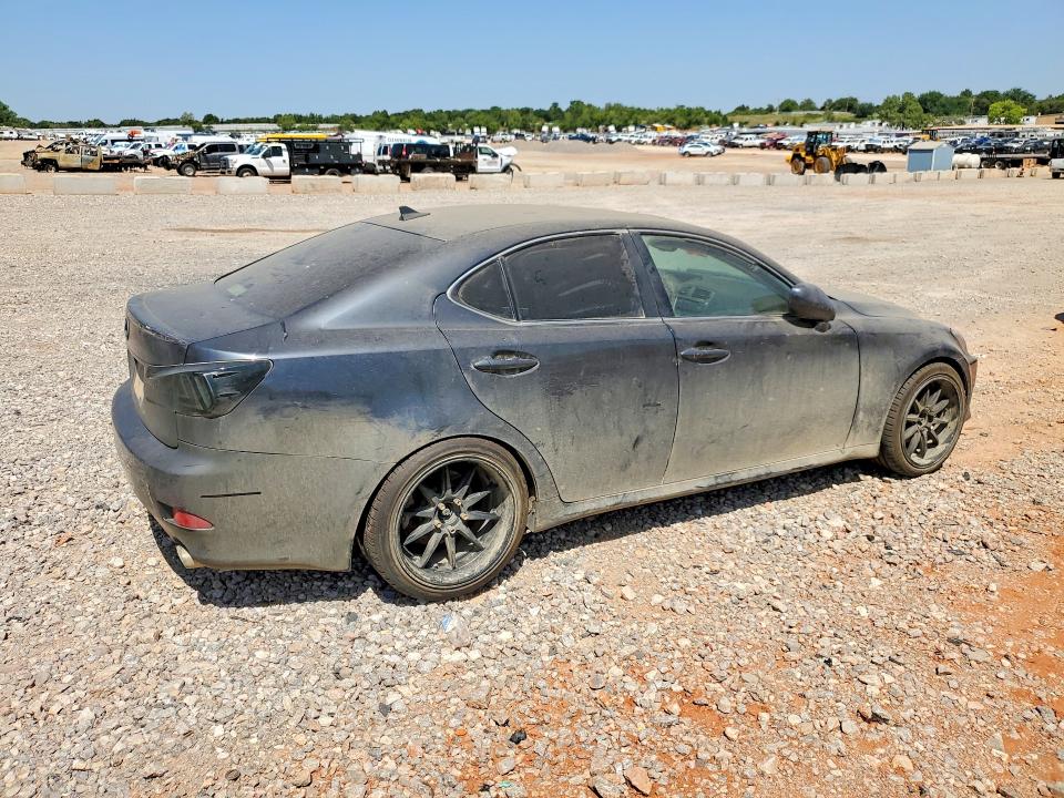 Photo 3 from auction – 2007 LEXUS IS with VIN JTHBK262672042421