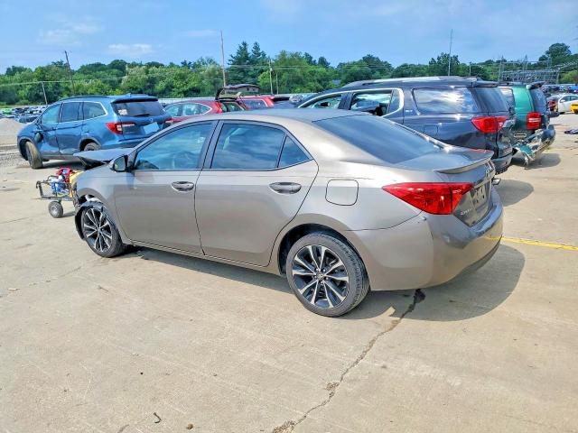 Photo 2 from auction – 2018 TOYOTA COROLLA with VIN 5YFBURHEXJP780114