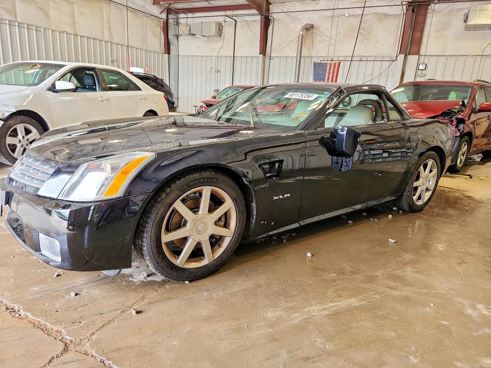 2004 CADILLAC XLR