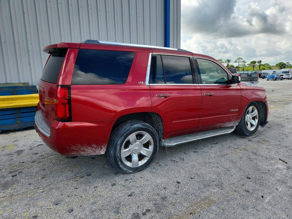 Photo 3 from auction – 2015 CHEVROLET TAHOE with VIN 1GNSCCKCXFR146720