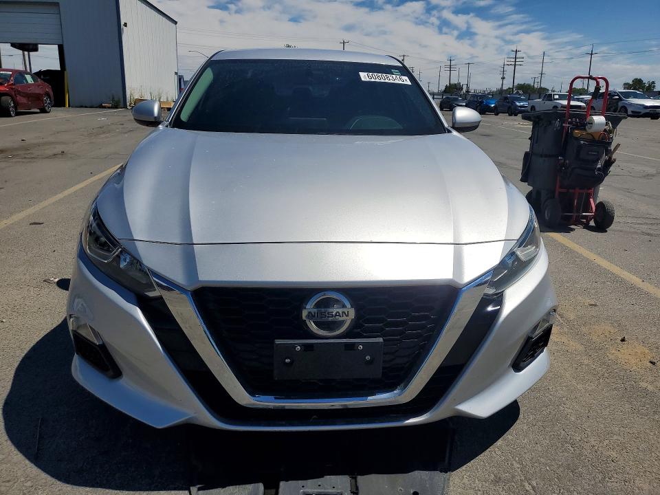 Photo 5 from auction – 2020 NISSAN ALTIMA with VIN 1N4BL4BV2LC194295