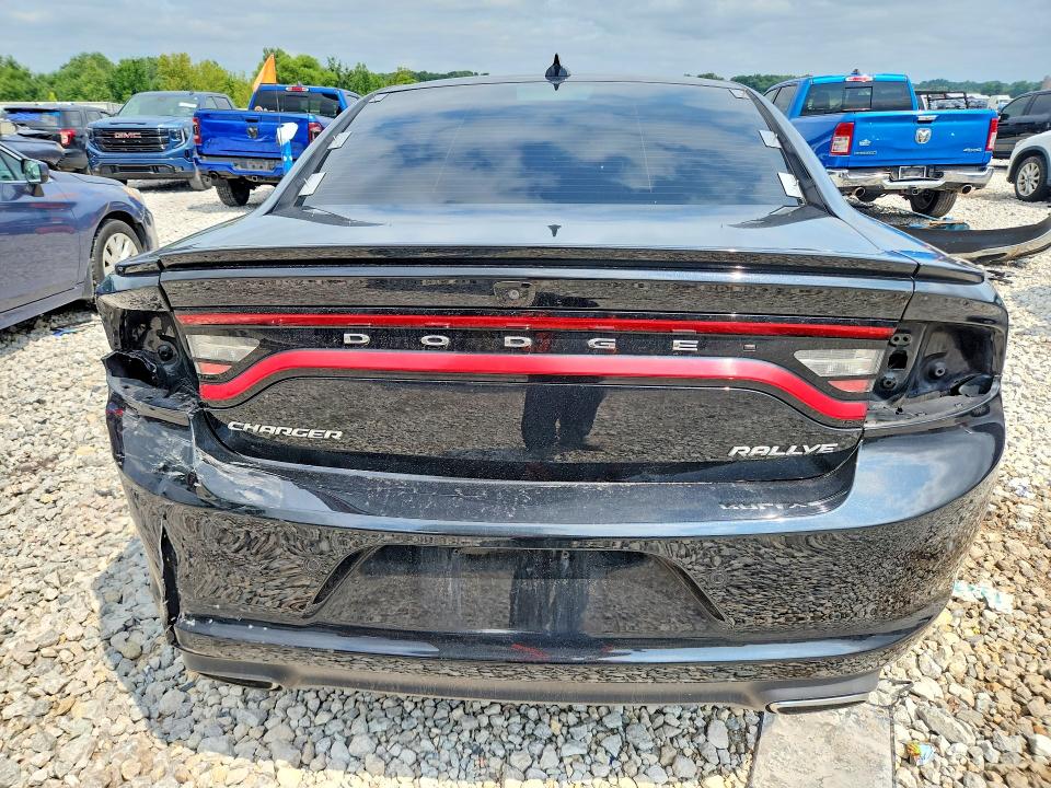 Photo 6 from auction – 2015 DODGE CHARGER with VIN 2C3CDXHG8FH727827