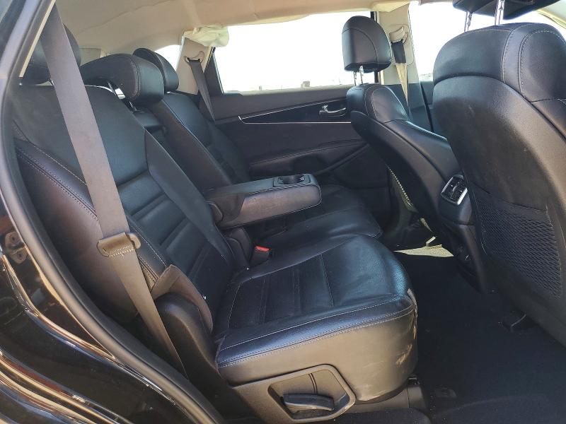 Photo 10 from auction – 2017 KIA SORENTO with VIN 5XYPG4A31HG272542