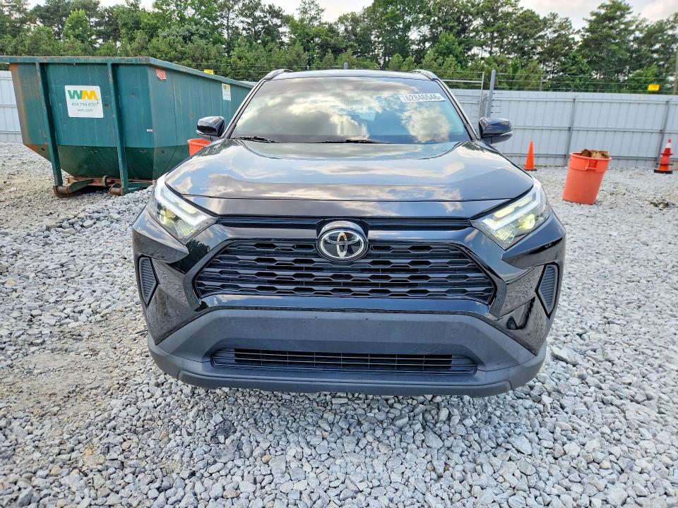 Photo 5 from auction – 2022 TOYOTA RAV4 with VIN 2T3W1RFV9NW197770