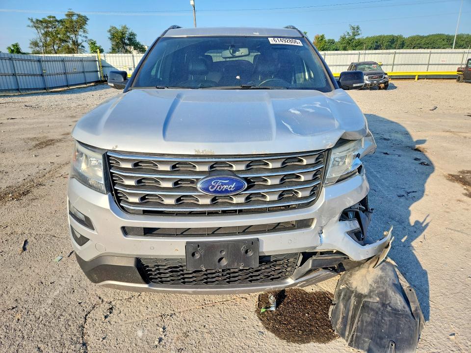 Photo 5 from auction – 2017 FORD EXPLORER with VIN 1FM5K8D88HGA31302