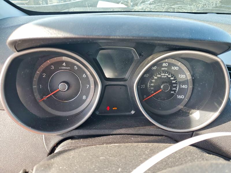 Photo 9 from auction – 2016 HYUNDAI ELANTRA with VIN 5NPDH4E6GH781227