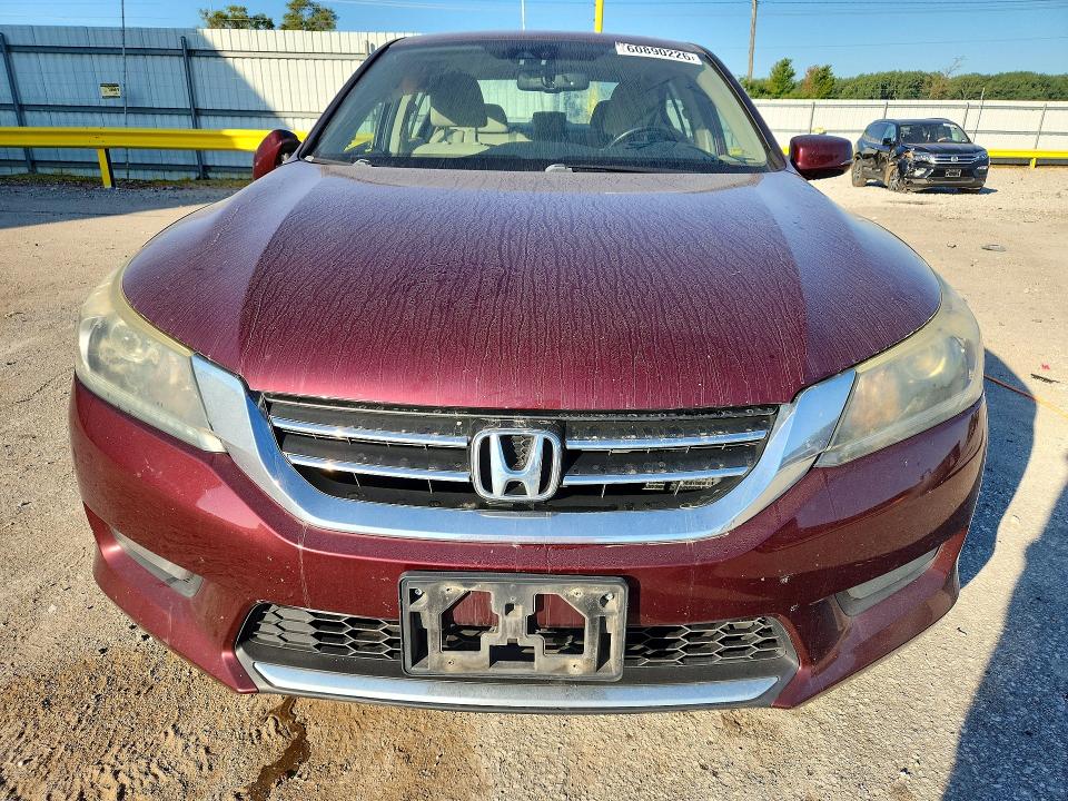 Photo 5 from auction – 2015 HONDA ACCORD with VIN 1HGCR2F80FA016554