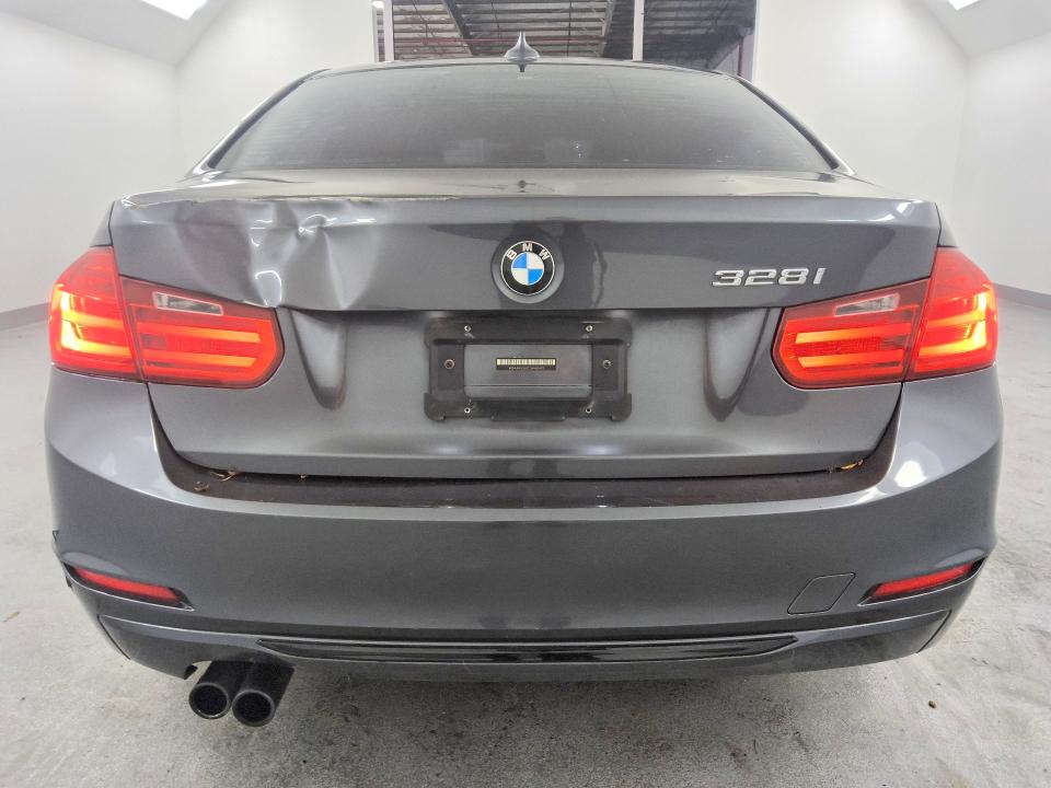 Photo 6 from auction – 2012 BMW 328 with VIN WBA3A5G52CNN65492