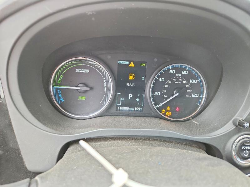 Photo 9 from auction – 2018 MITSUBISHI OUTLANDER with VIN JA4J24A50JZ035001