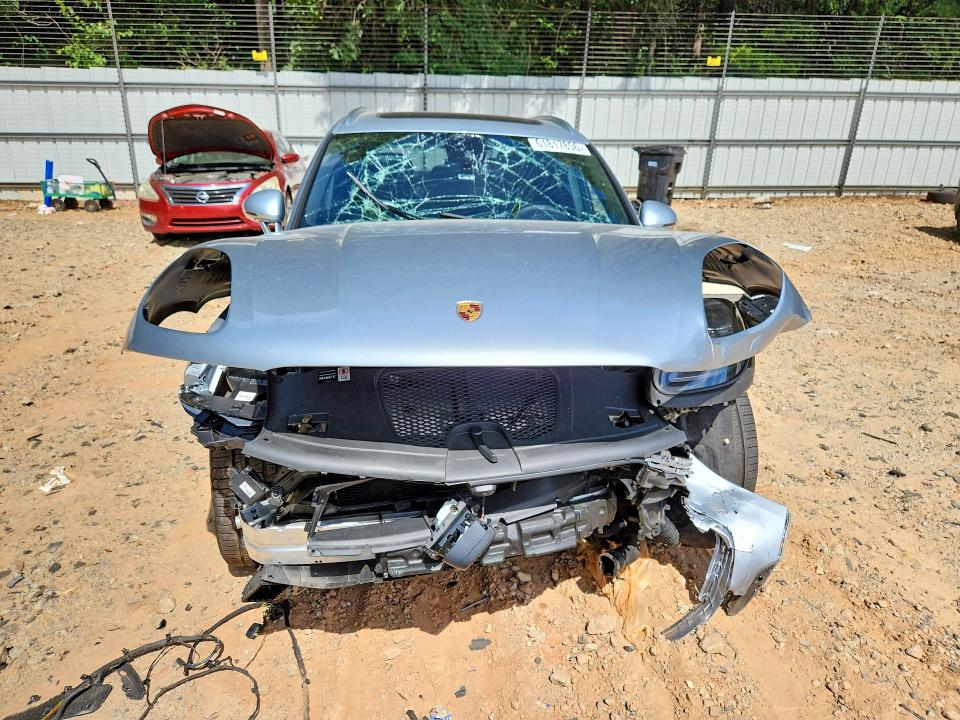 Photo 5 from auction – 2025 PORSCHE MACAN with VIN WP1AA2A56SLB12423
