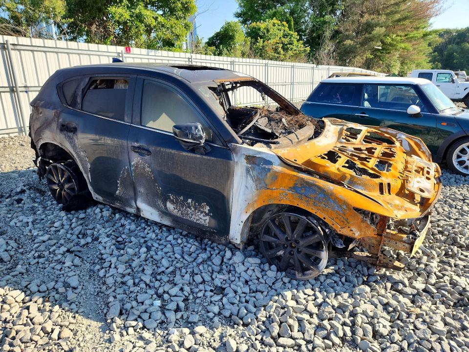 Photo 4 from auction – 2018 MAZDA CX-5 with VIN JM3KFBCM0J0472273