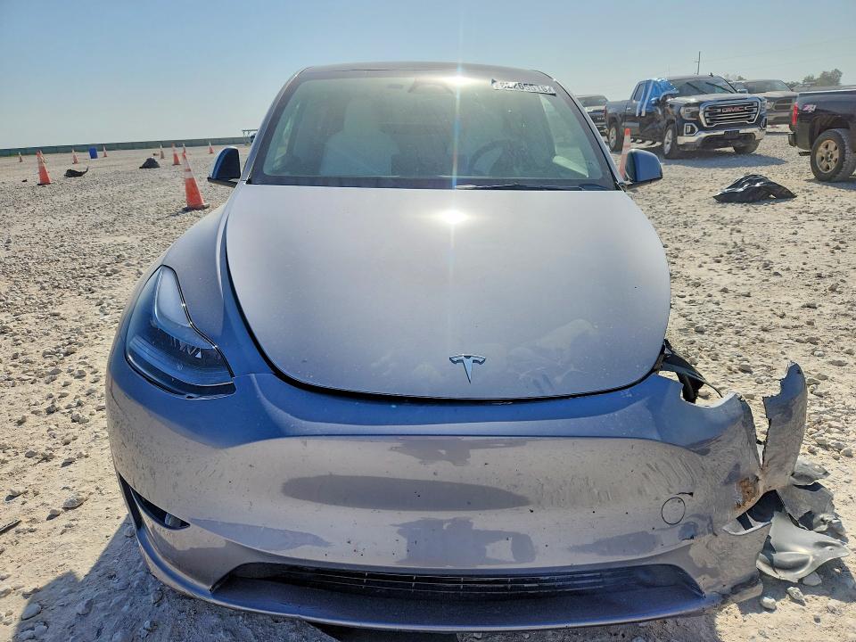 Photo 5 from auction – 2025 TESLA MODEL Y with VIN 7SAYGDEF9SA351948