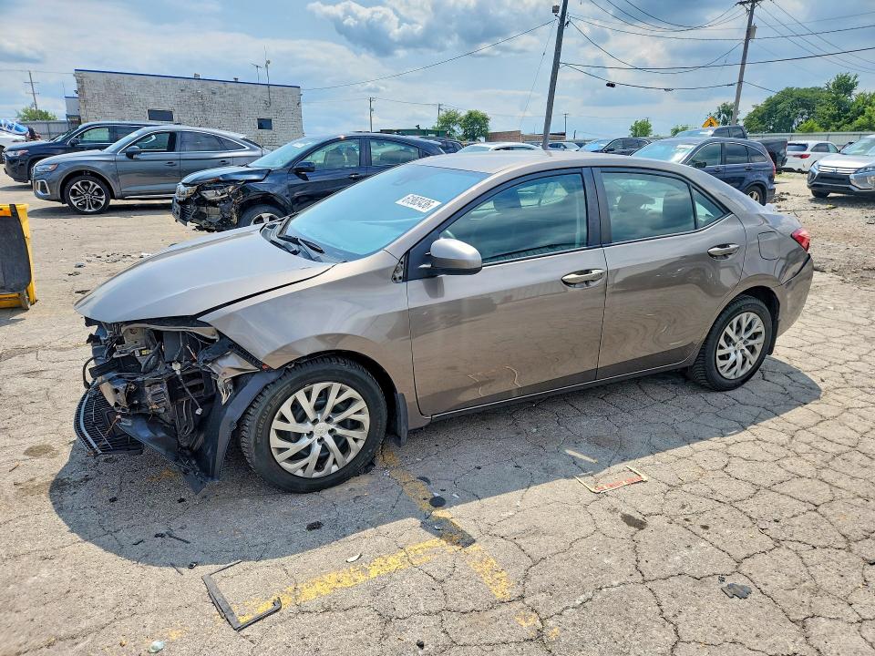 TOYOTA COROLLA 2018 with VIN 2T1BURHE4JC079701 - Photo from auction
