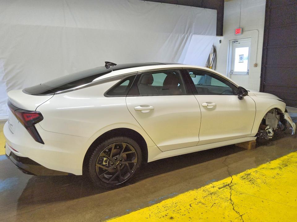 Photo 3 from auction – 2026 KIA K5 with VIN KNAG64J74T5463912