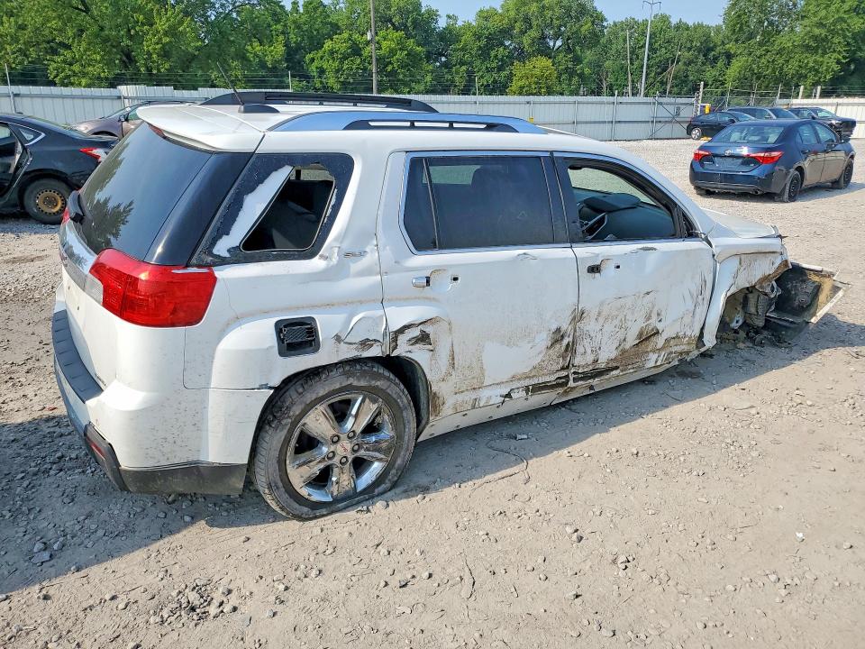 Photo 3 from auction – 2015 GMC TERRAIN with VIN 2GKFLYE35F6104247