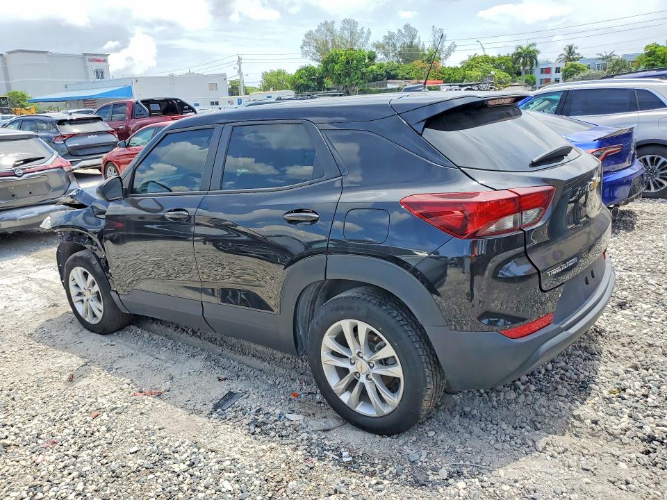 Photo 2 from auction – 2021 CHEVROLET TRAILBLAZER with VIN KL79MMS22MB178680
