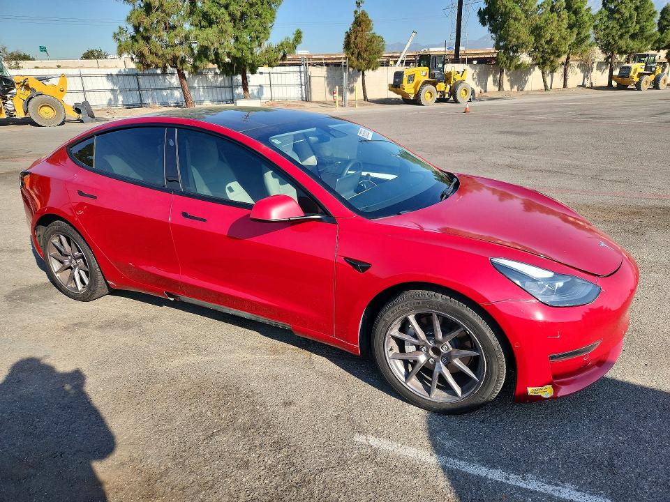 Photo 4 from auction – 2022 TESLA MODEL 3 with VIN 5YJ3E1EA3NF355887