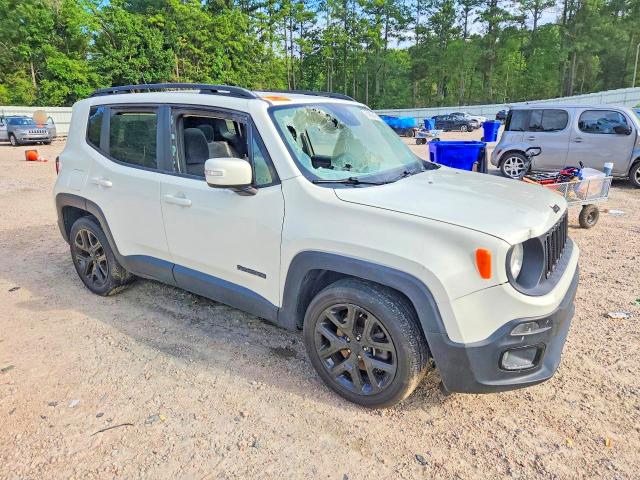 Снимка 4 от търг – 2017 JEEP RENEGADE с VIN ZACCJABBXHPG38499
