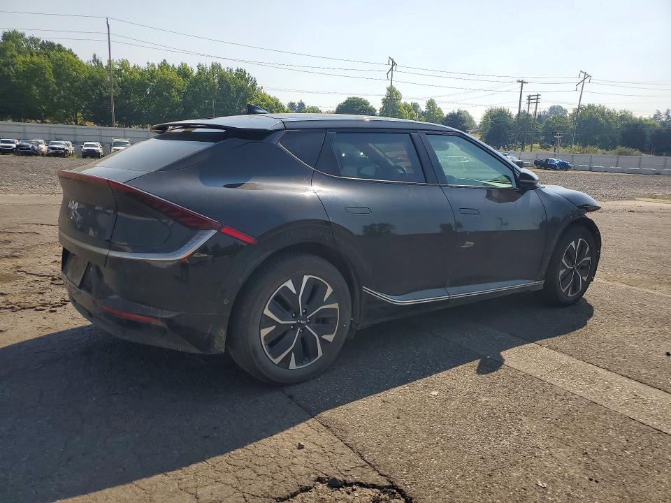Photo 3 from auction – 2022 KIA EV6 with VIN KNDC3DLC9N5049225