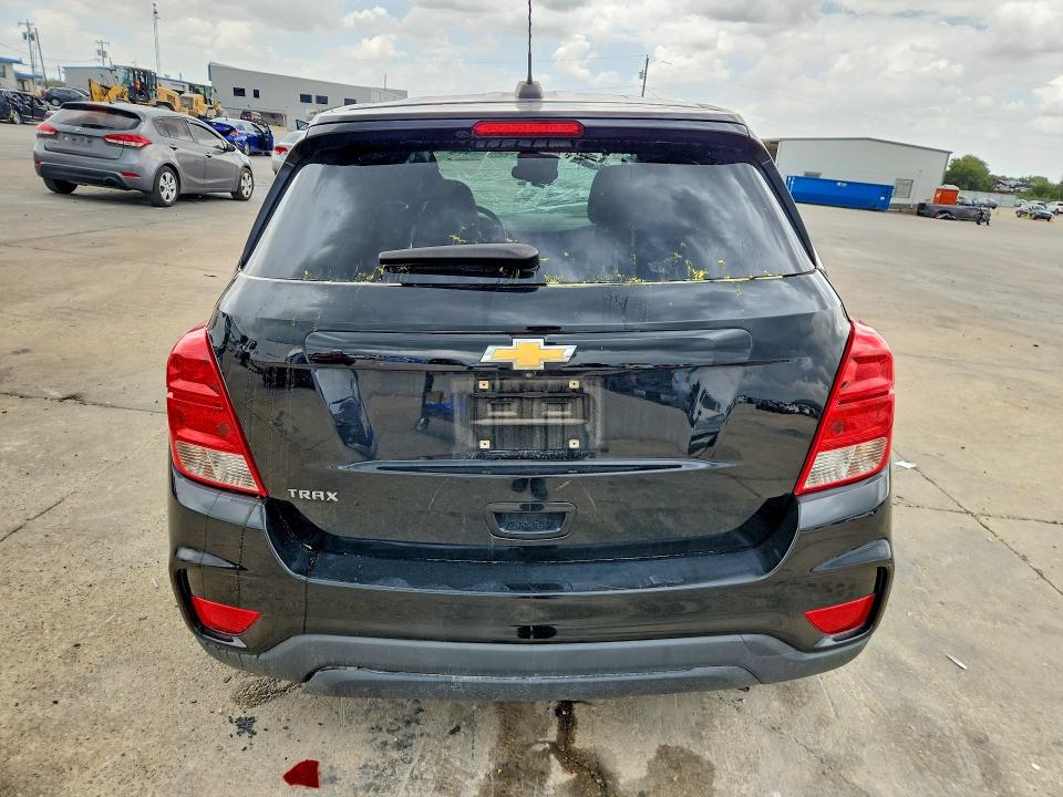Photo 6 from auction – 2020 CHEVROLET TRAX with VIN 3GNCJKSB3LL125576