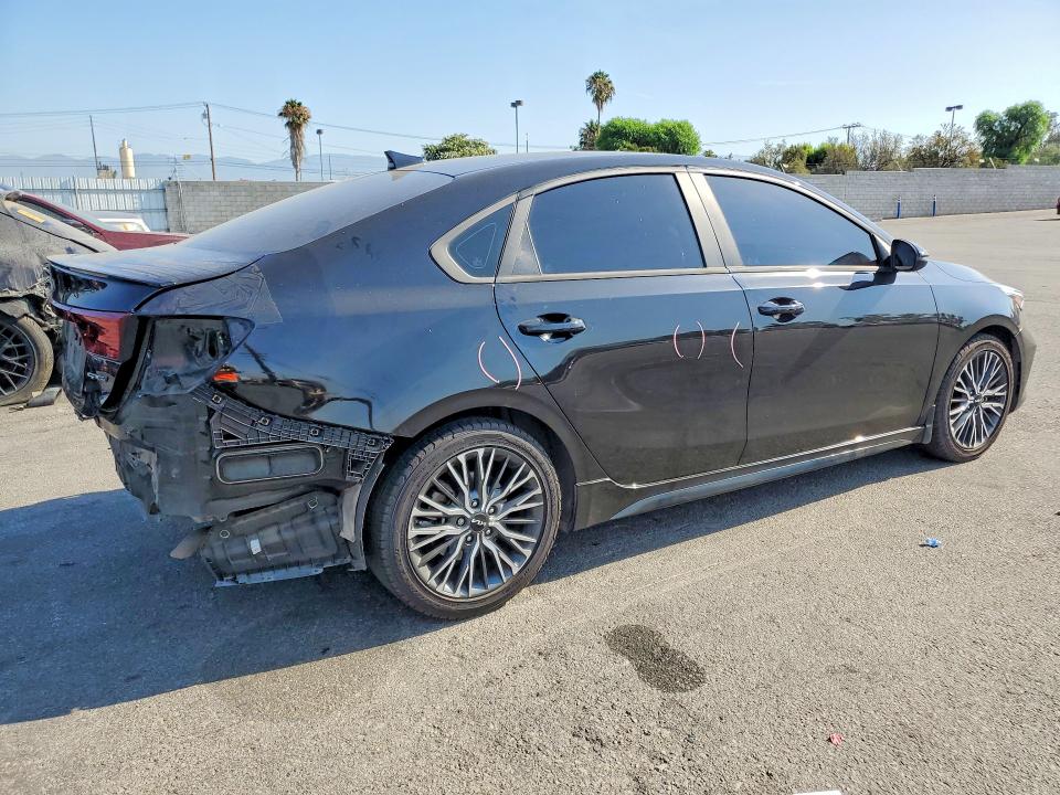 Photo 3 from auction – 2023 KIA FORTE with VIN 3KPF54AD2PE647845