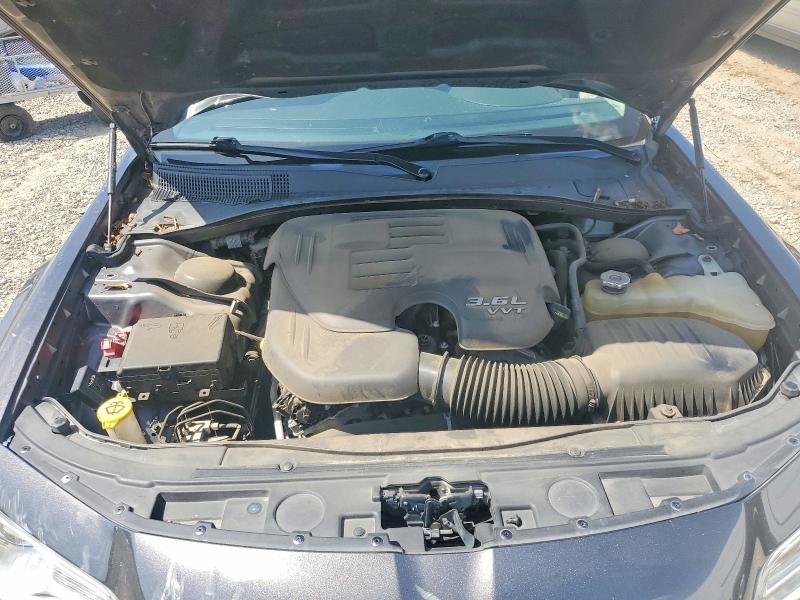 Photo 11 from auction – 2019 CHRYSLER 300 with VIN 2C3CCAEG6KH722480