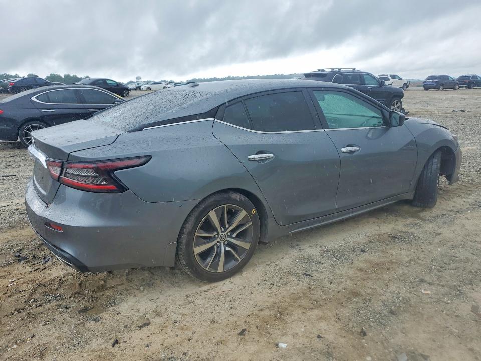 Photo 3 from auction – 2019 NISSAN MAXIMA with VIN 1N4AA6AV7KC381688