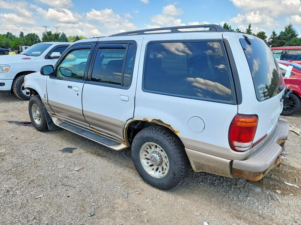 Photo 2 from auction – 2000 MERCURY MOUNTAINEER with VIN 4M2DU86P5YUJ32355