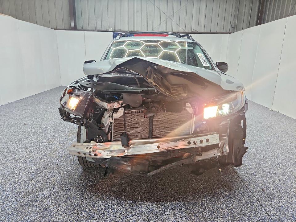 Photo 5 from auction – 2025 HONDA RIDGELINE with VIN 5FPYK3F11SB003936