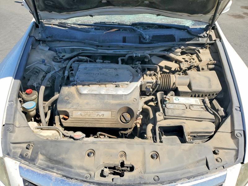 Photo 11 from auction – 2012 HONDA ACCORD with VIN 1HGCP3F71CA005514