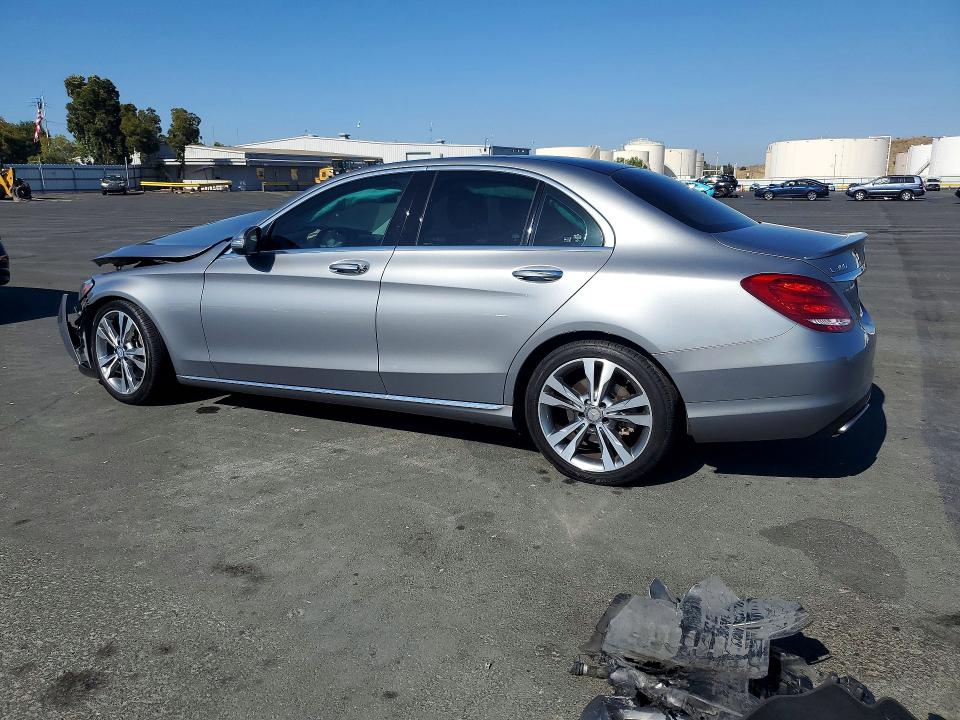 Photo 2 from auction – 2015 MERCEDES-BENZ C with VIN 55SWF4JBXFU073448