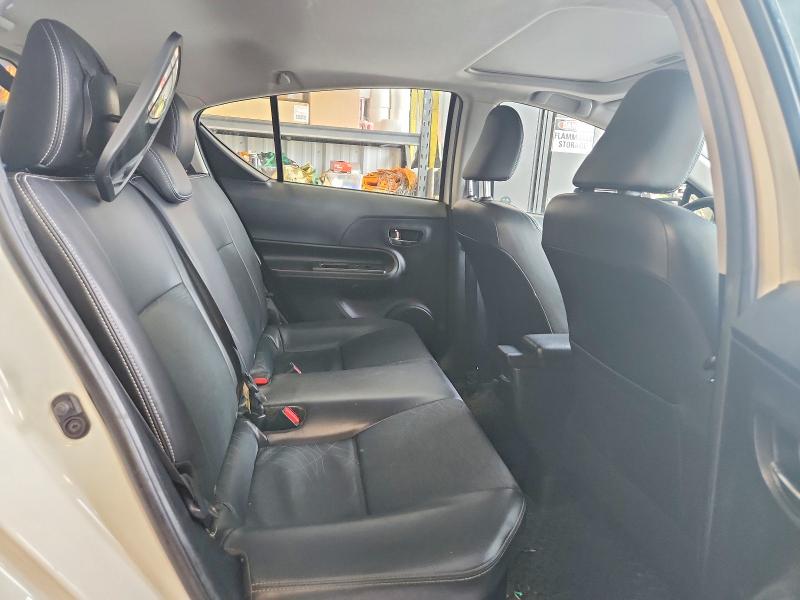 Photo 10 from auction – 2015 TOYOTA PRIUS C with VIN JTDKDTB31F1096391