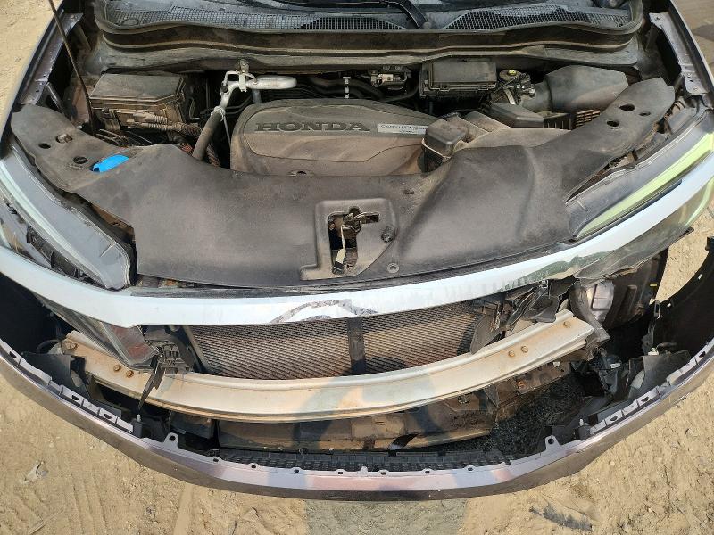 Photo 12 from auction – 2016 HONDA PILOT with VIN 5FNYF6H70GB126375