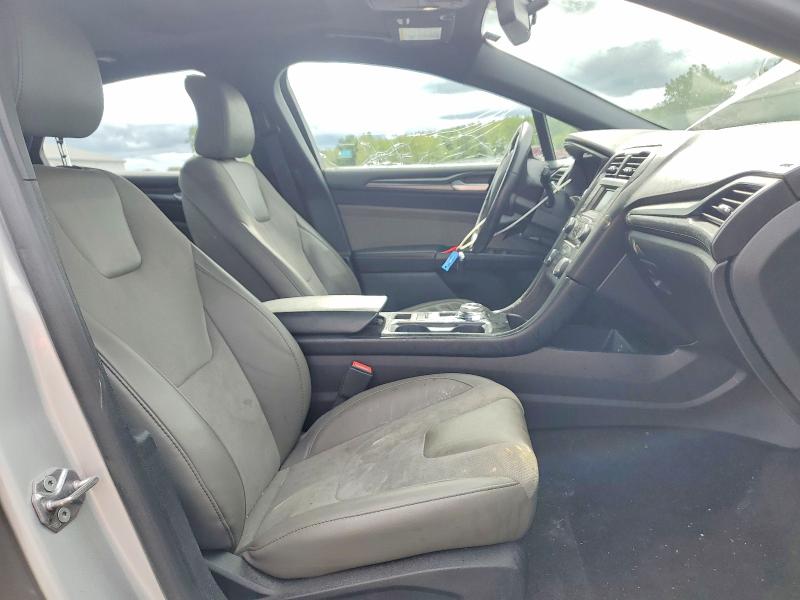 Photo 7 from auction – 2017 FORD FUSION with VIN 3FA6P0VP3HR282745