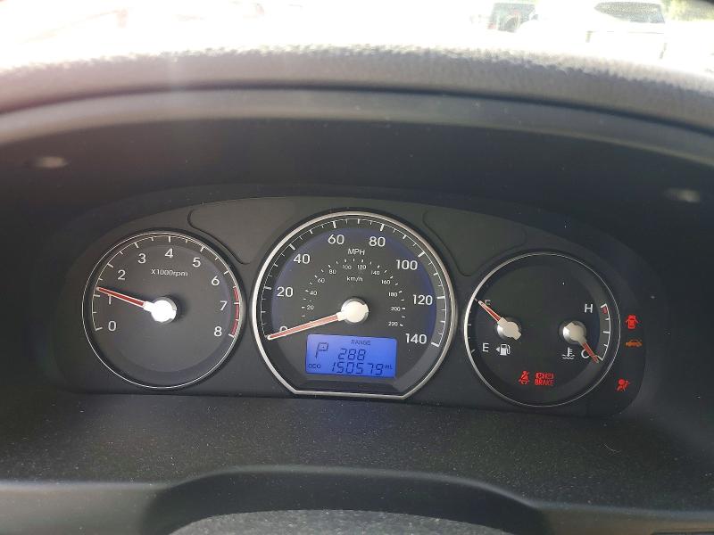 Photo 9 from auction – 2010 HYUNDAI SANTA FE with VIN 5NMSG3AB5AH387104